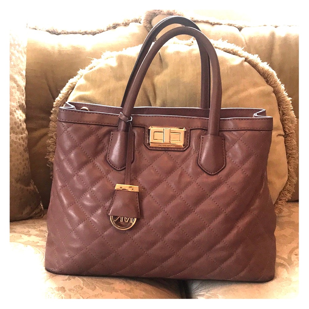 Michael Kors purse